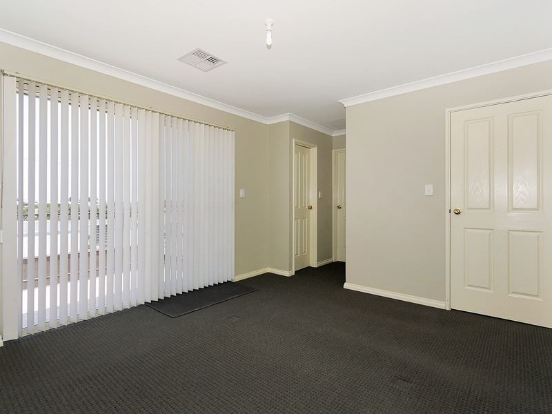 13/14 Boyd Crescent, Hamilton Hill WA 6163