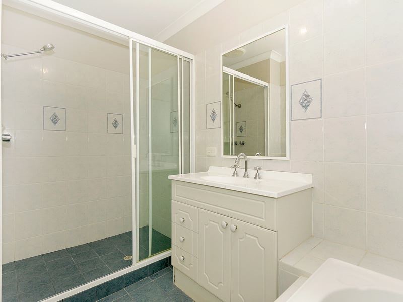 13/14 Boyd Crescent, Hamilton Hill WA 6163