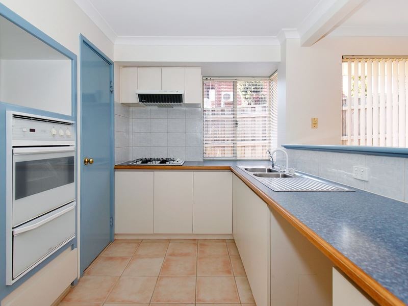 52 Prescott Drive, Murdoch WA 6150