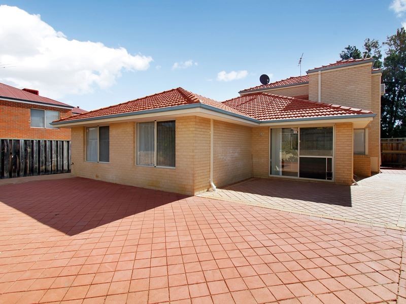 52 Prescott Drive, Murdoch WA 6150