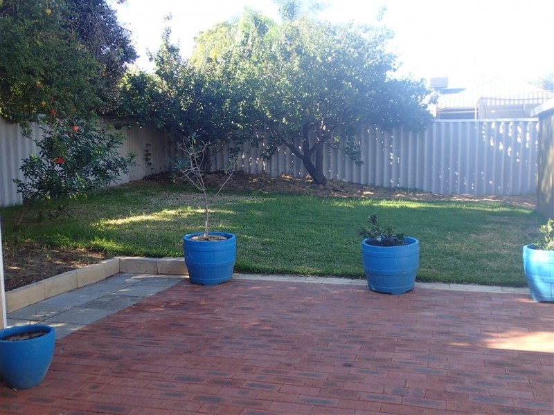 199 Winterfold Road, Coolbellup WA 6163