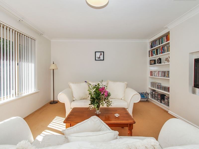 5 Le Souef Drive, Kardinya WA 6163