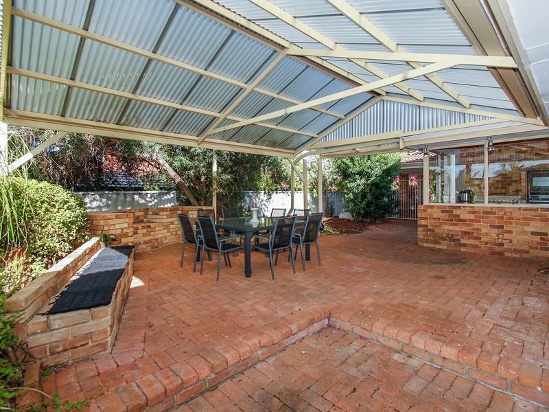 5 Le Souef Drive, Kardinya WA 6163