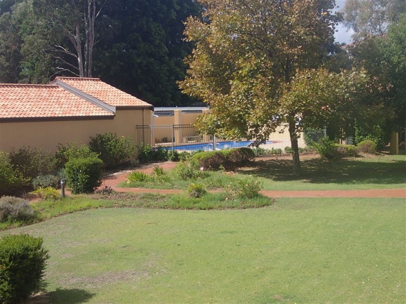 39/79 Waverley Road, Coolbellup WA 6163