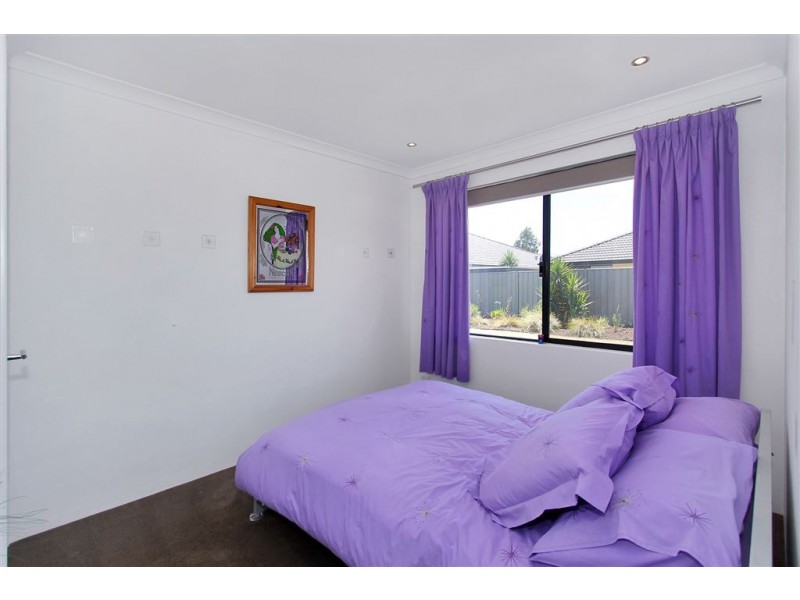 4 Cornell Way, Aubin Grove WA 6164