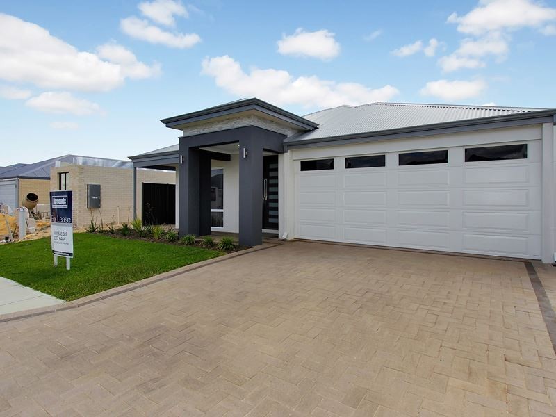 5 Bellas Circuit, Piara Waters WA 6112