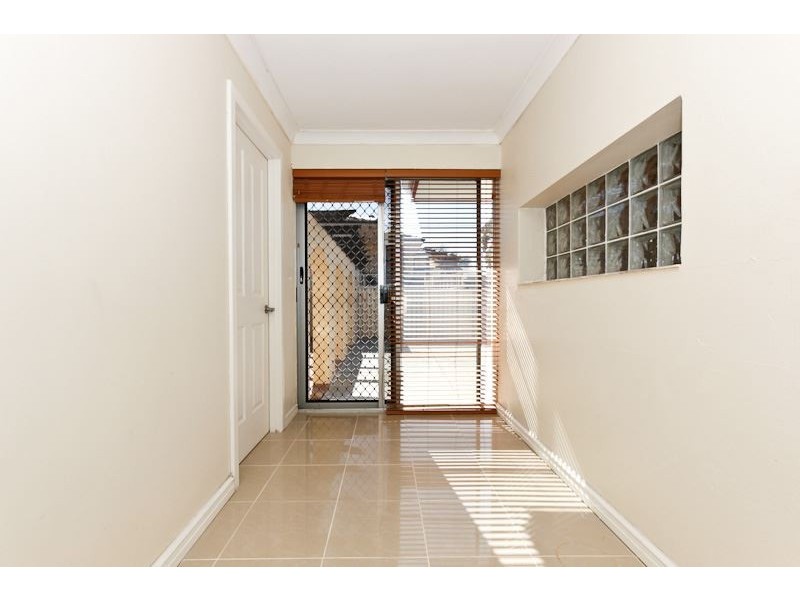 1 Pagneil Court, Hamilton Hill WA 6163