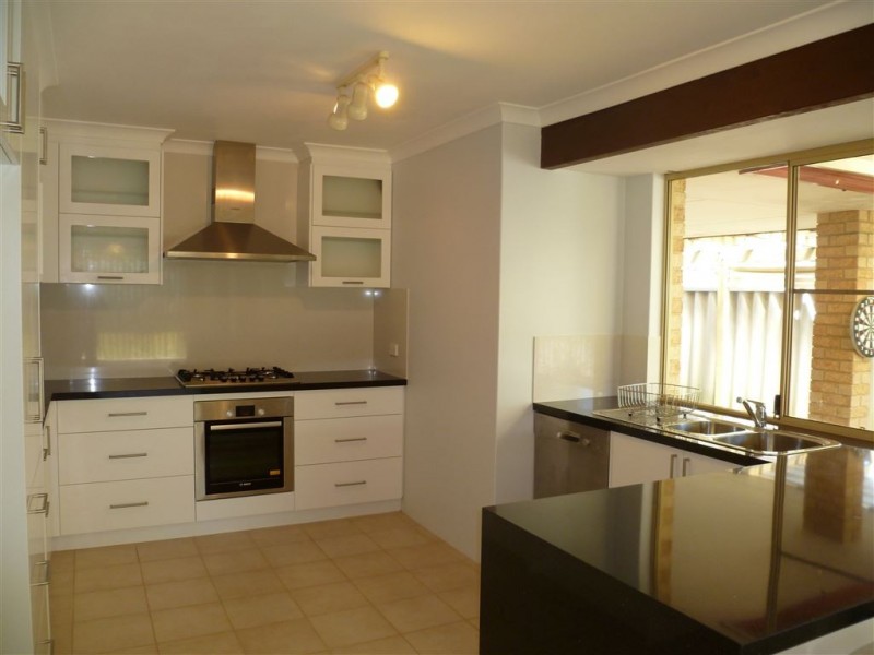 19 Galilee Place, Success WA 6164