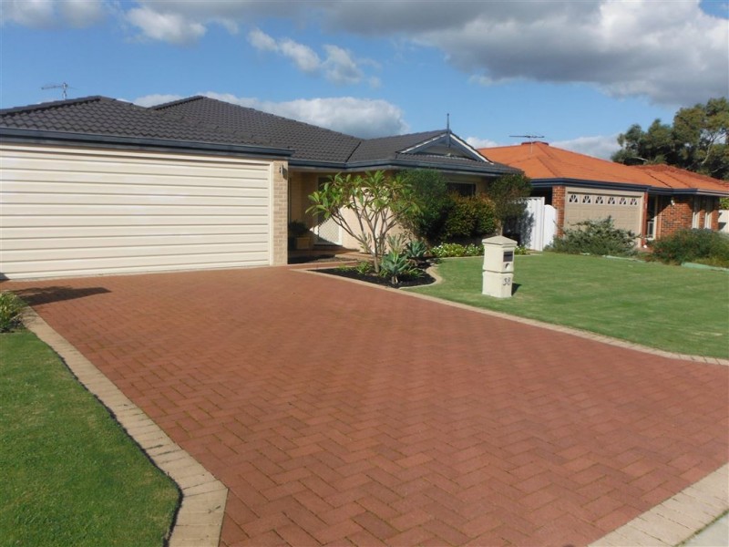 38 Sycamore Avenue, South Lake WA 6164