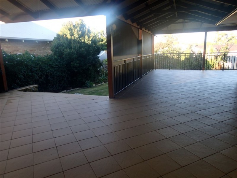 9 Ainslie Court, Kardinya WA 6163