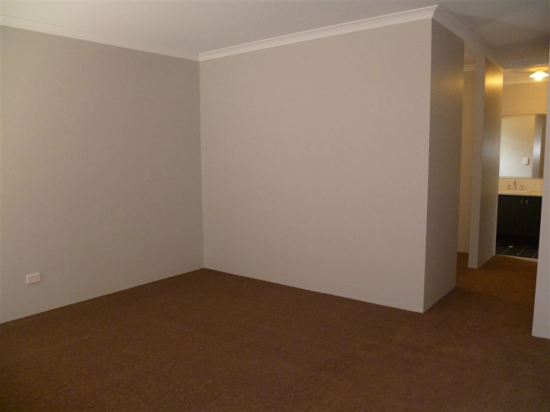 23 Ponderosa Road, Aubin Grove WA 6164