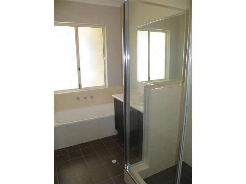 23 Ponderosa Road, Aubin Grove WA 6164