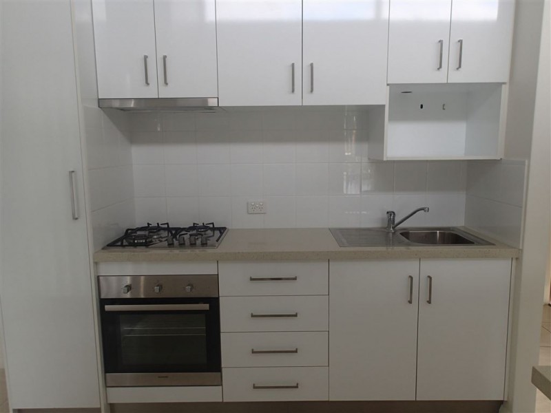 10/7 Goldsmith Road, Spearwood WA 6163