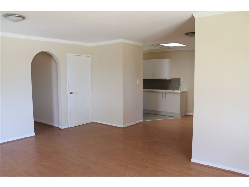4a Kidson Street, Kardinya WA 6163
