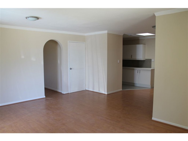 4a Kidson Street, Kardinya WA 6163