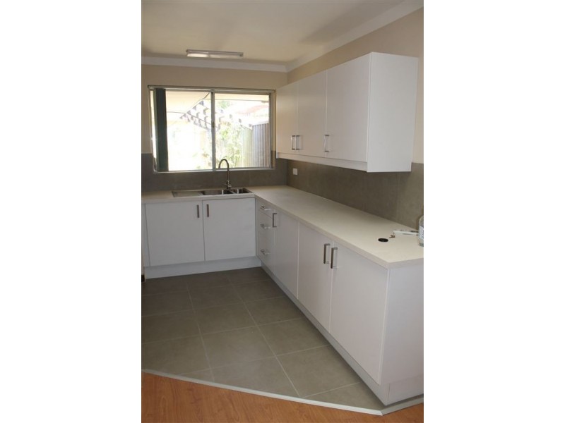 4a Kidson Street, Kardinya WA 6163