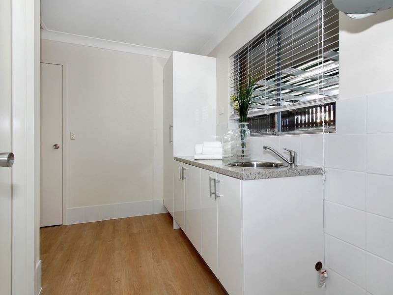 39 Dalston Crescent, Kardinya WA 6163