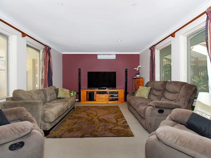 39 Davies Crescent, Kardinya WA 6163