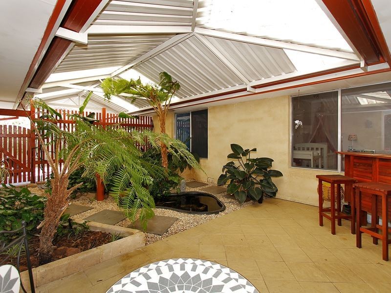 39 Davies Crescent, Kardinya WA 6163