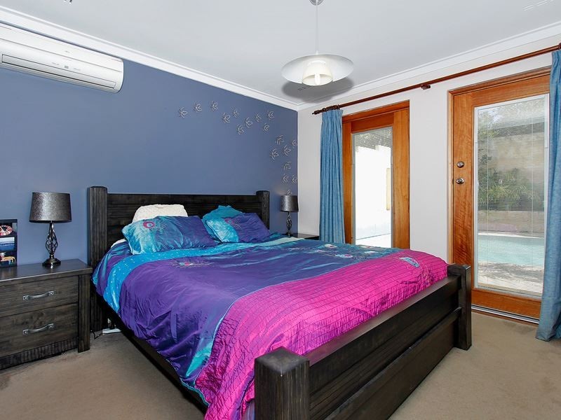 39 Davies Crescent, Kardinya WA 6163