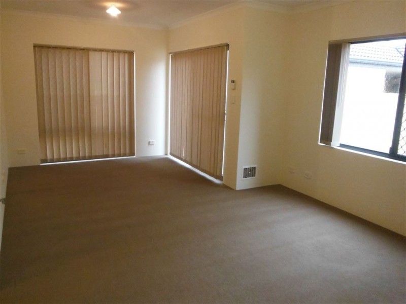 6/74 Gilbertson Road, Kardinya WA 6163