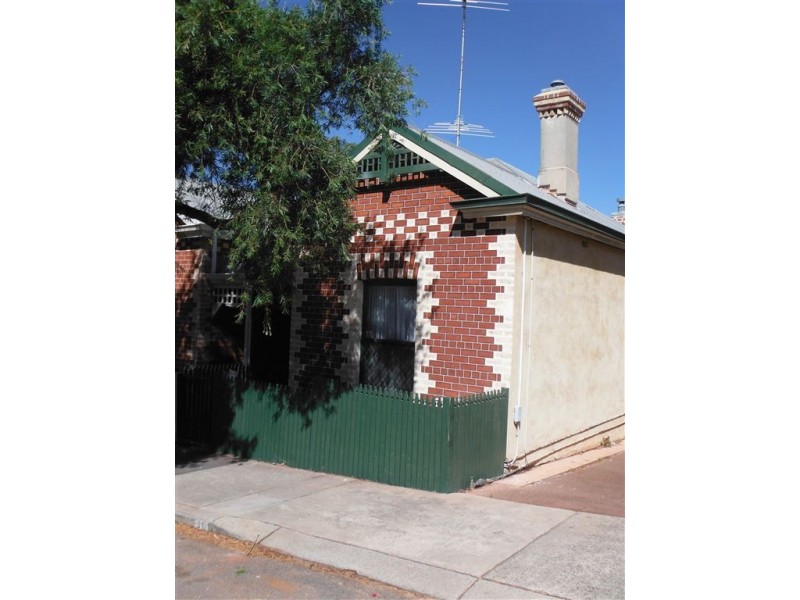 30 Tuckfield Street, Fremantle WA 6160