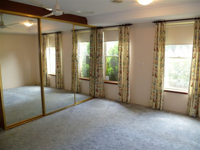 19 Aitken Drive, Winthrop WA 6150