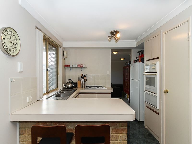 2/1 Prescott Street, Kardinya WA 6163