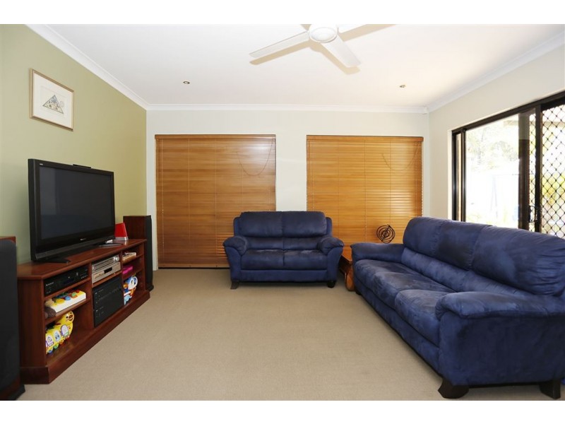 1 Mirabeau Mews, Bibra Lake WA 6163