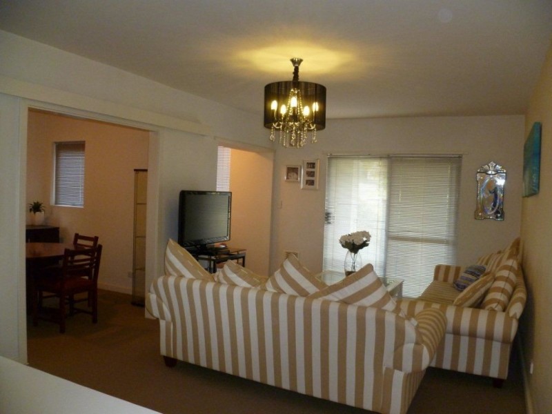 5/15 Rosalind Way, Coolbellup WA 6163