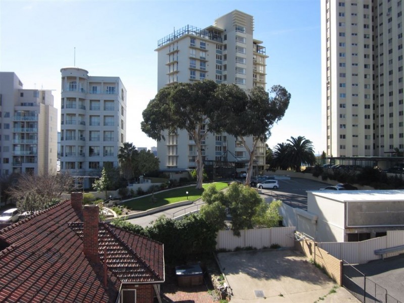 27/134 Mill Point Road, South Perth WA 6151