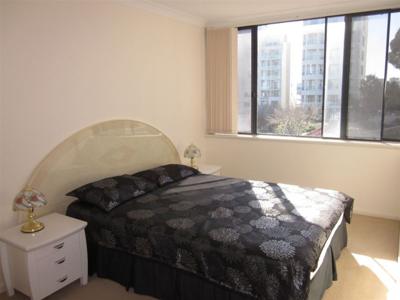 27/134 Mill Point Road, South Perth WA 6151