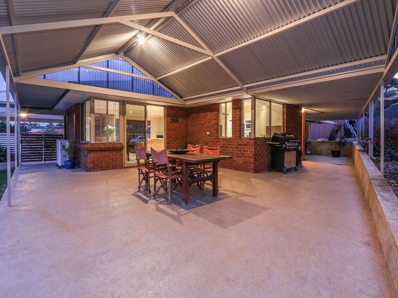 1 Coleridge Place, North Lake WA 6163