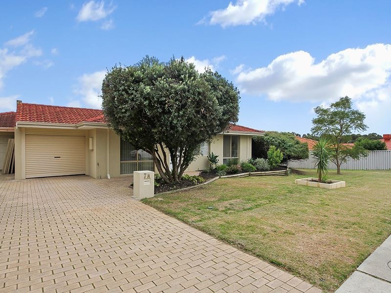 7A Bulrush Drive, Bibra Lake WA 6163