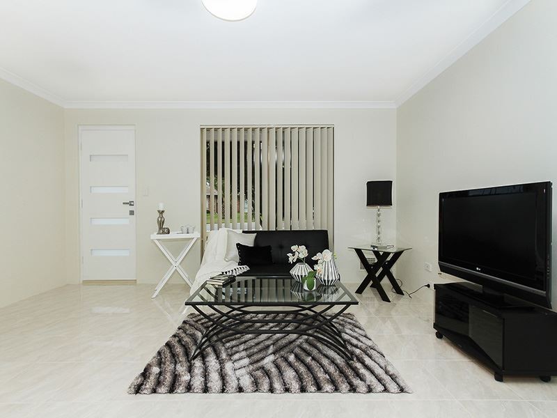 7A Bulrush Drive, Bibra Lake WA 6163