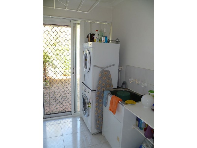 2/7 Butler Street, Willagee WA 6156