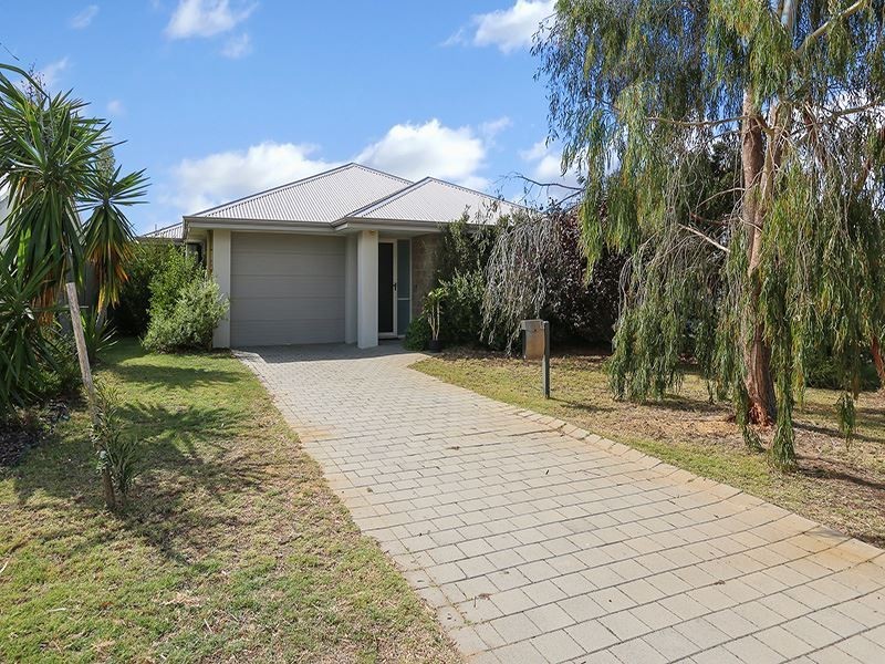 8 Leontes Way, Coolbellup WA 6163
