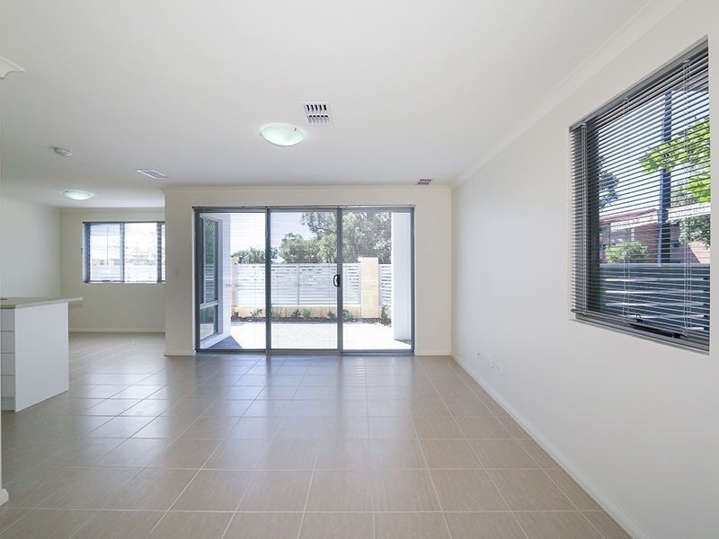 1/45 Hargreaves Street, Coolbellup WA 6163