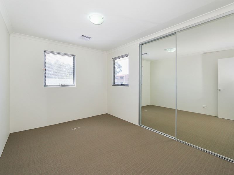 1/45 Hargreaves Street, Coolbellup WA 6163