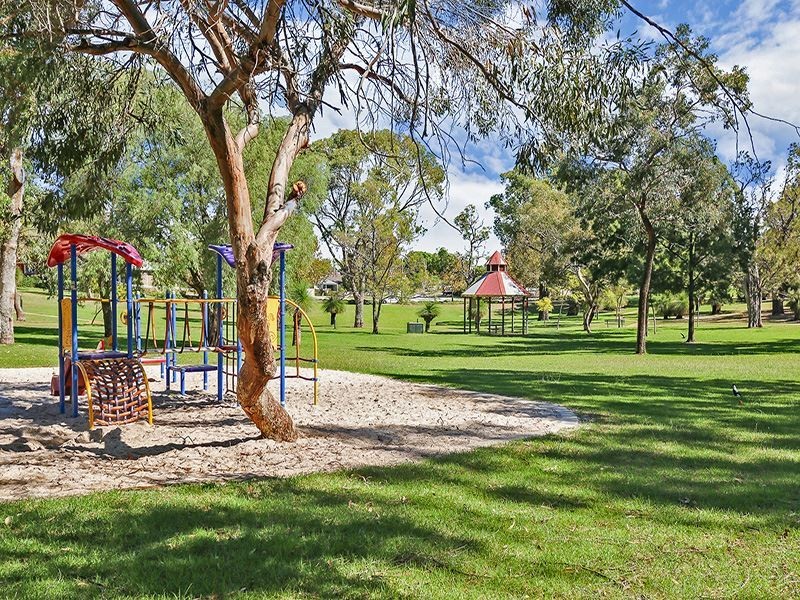 1/45 Hargreaves Street, Coolbellup WA 6163