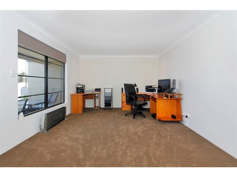 4 Cornell Way, Aubin Grove WA 6164