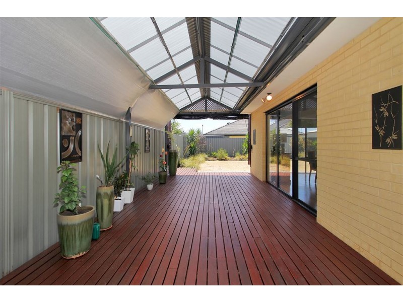 4 Cornell Way, Aubin Grove WA 6164