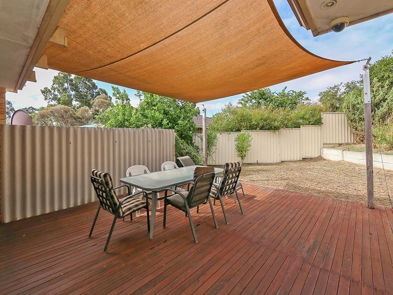 11/12 Philmore Crescent, Kardinya WA 6163