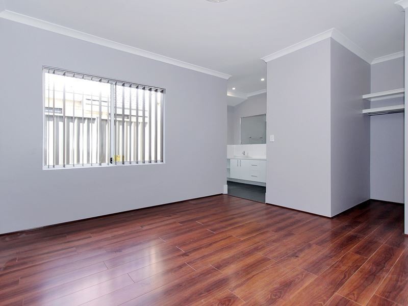 5 Bellas Circuit, Piara Waters WA 6112