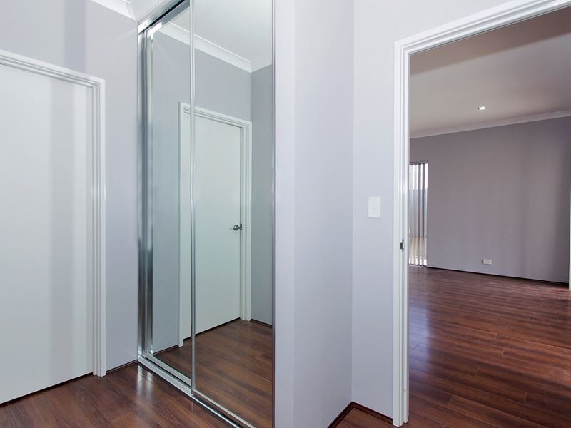 5 Bellas Circuit, Piara Waters WA 6112