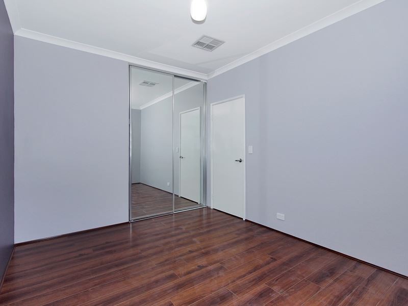 5 Bellas Circuit, Piara Waters WA 6112
