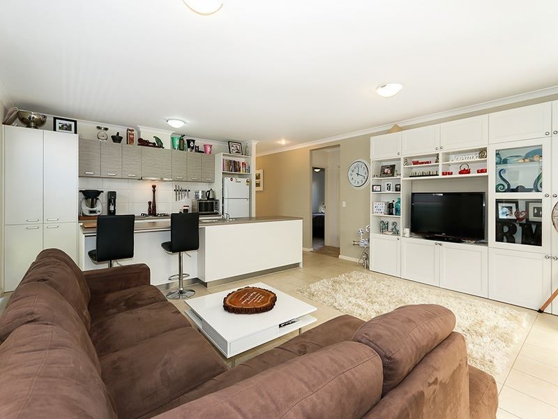 16 Leontes Way, Coolbellup WA 6163