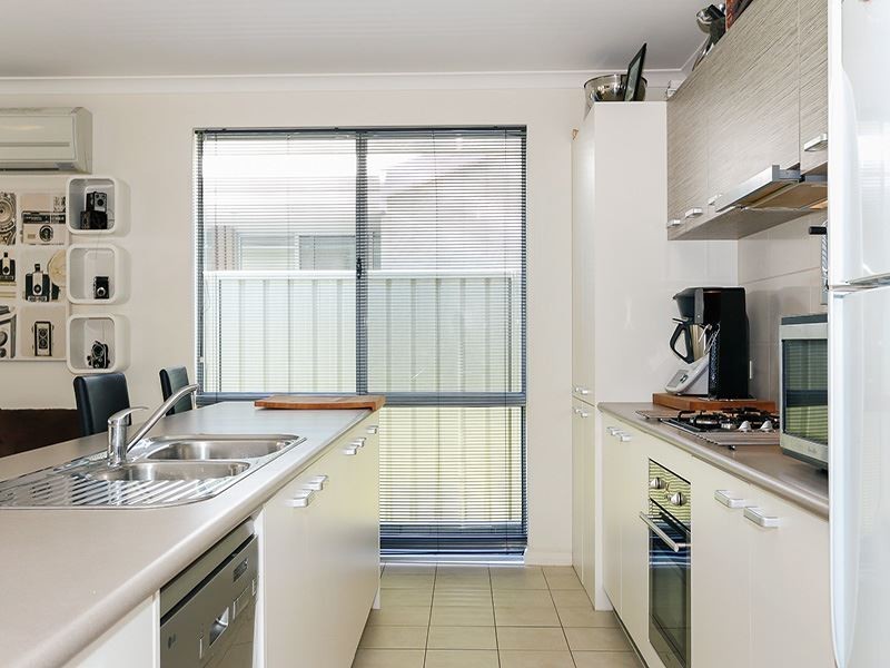 16 Leontes Way, Coolbellup WA 6163