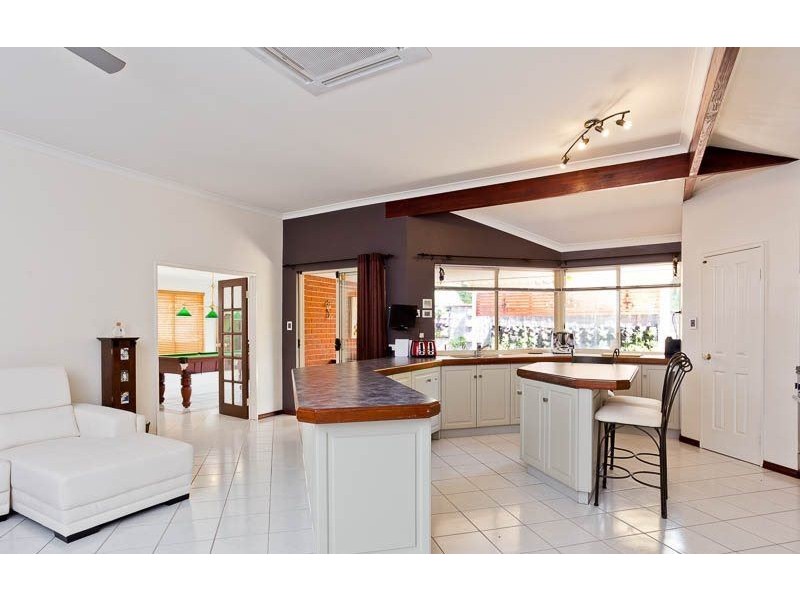 12B Wongan Avenue, White Gum Valley WA 6162