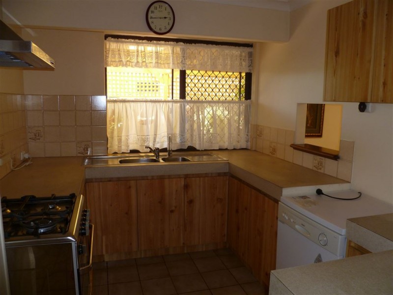 207 Elderberry Drive, South Lake WA 6164